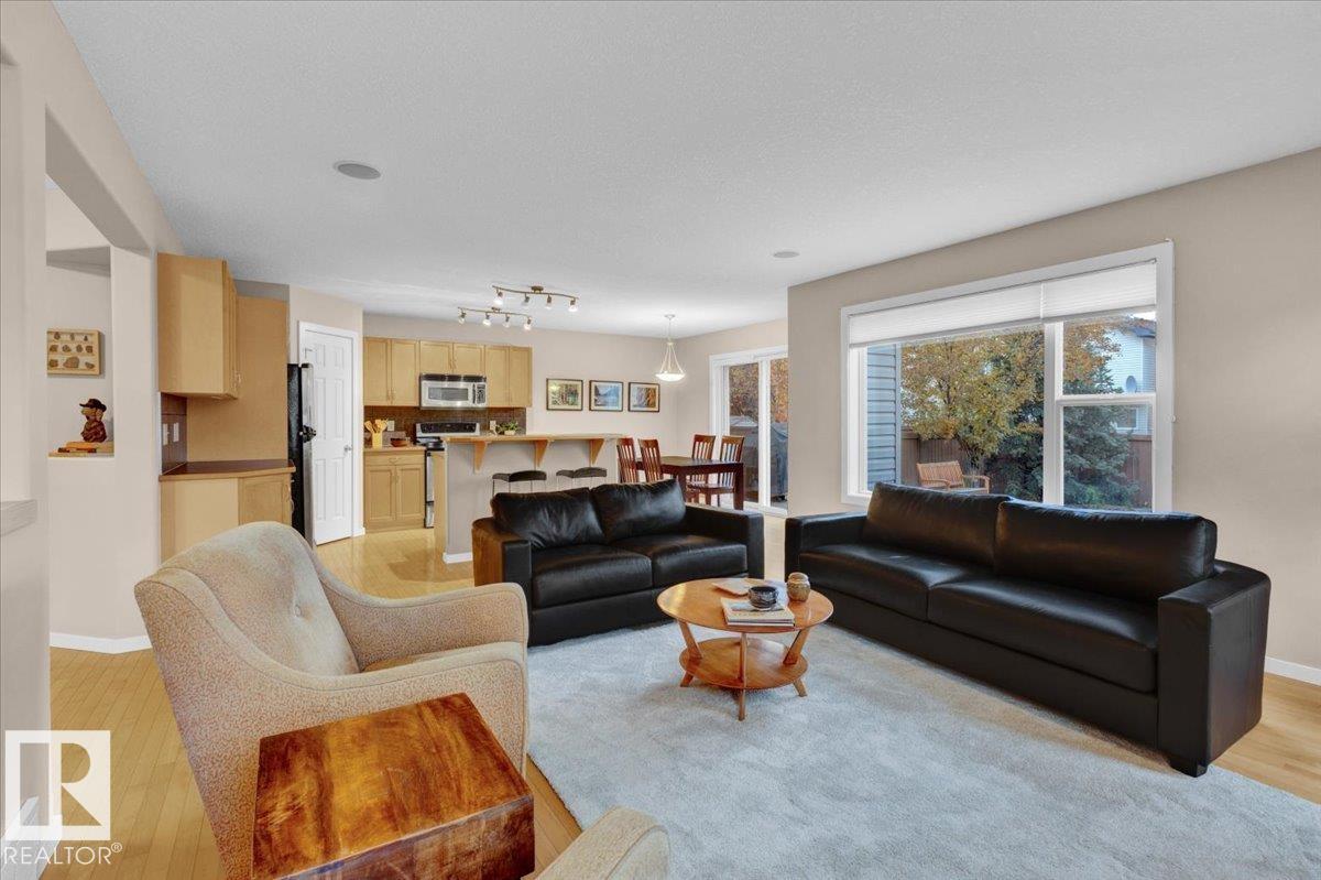 1824 Holman Cr Nw, Edmonton, Alberta  T6R 3M2 - Photo 11 - E4464367