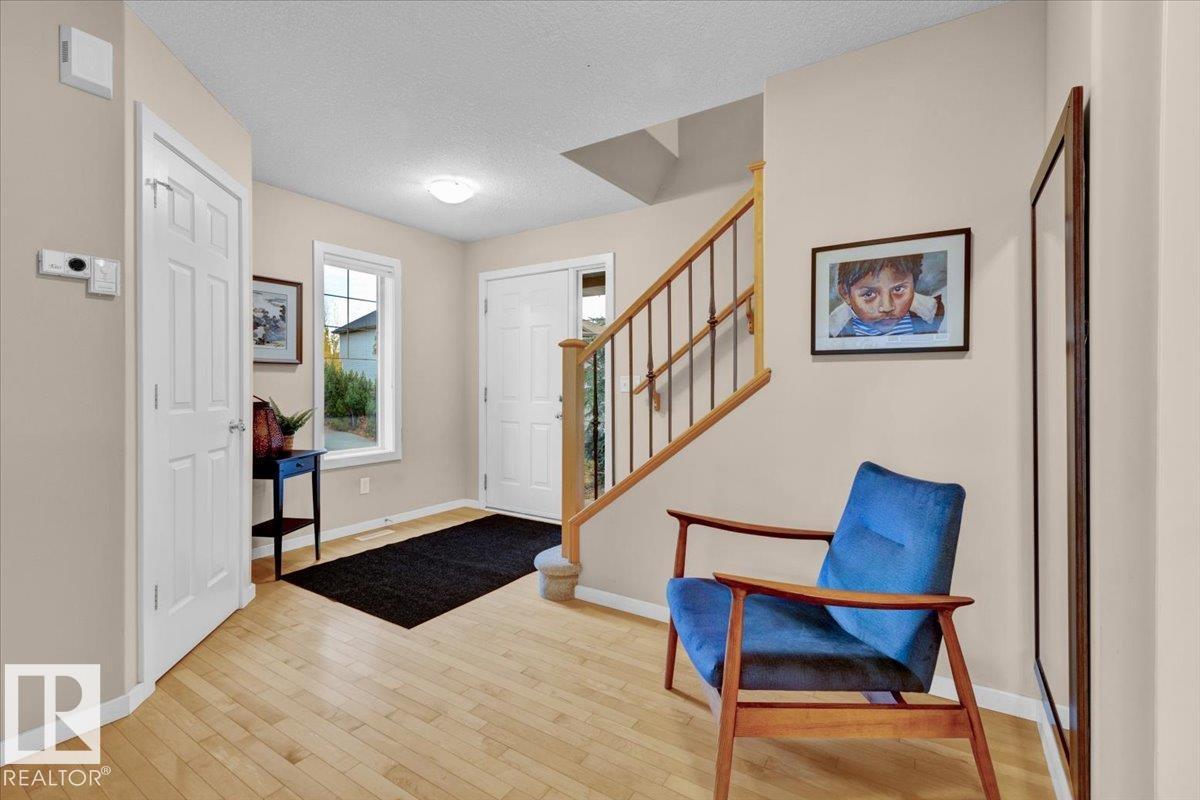 1824 Holman Cr Nw, Edmonton, Alberta  T6R 3M2 - Photo 5 - E4464367