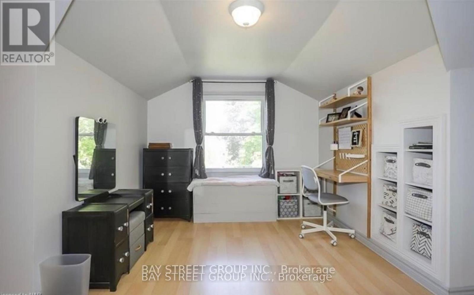 6565 Stamford Green Drive, Niagara Falls, Ontario  L2J 1T9 - Photo 26 - X12493806