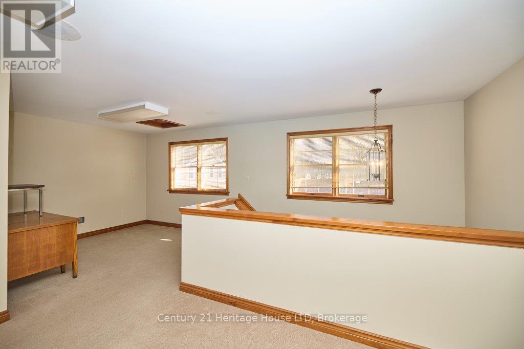 288 Ridge Road N, Fort Erie (Ridgeway), Ontario  L0S 1N0 - Photo 21 - X12499364