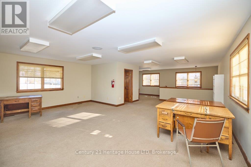 288 Ridge Road N, Fort Erie (Ridgeway), Ontario  L0S 1N0 - Photo 22 - X12499364