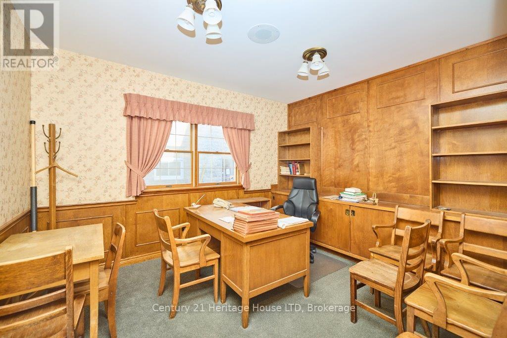 288 Ridge Road N, Fort Erie (Ridgeway), Ontario  L0S 1N0 - Photo 9 - X12499364