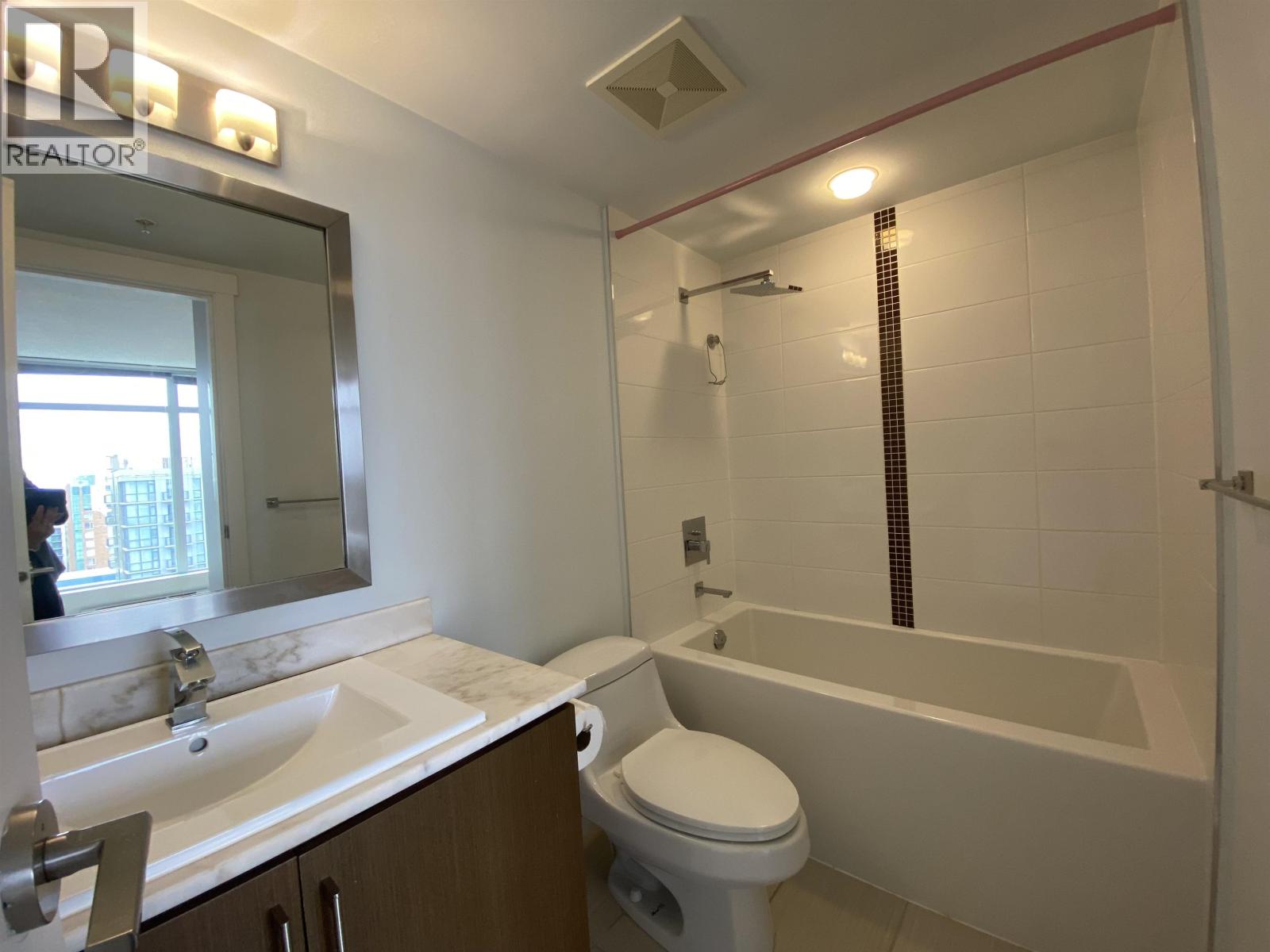 1606 8068 Westminster, Richmond, British Columbia  V6X 0C6 - Photo 13 - R3063813