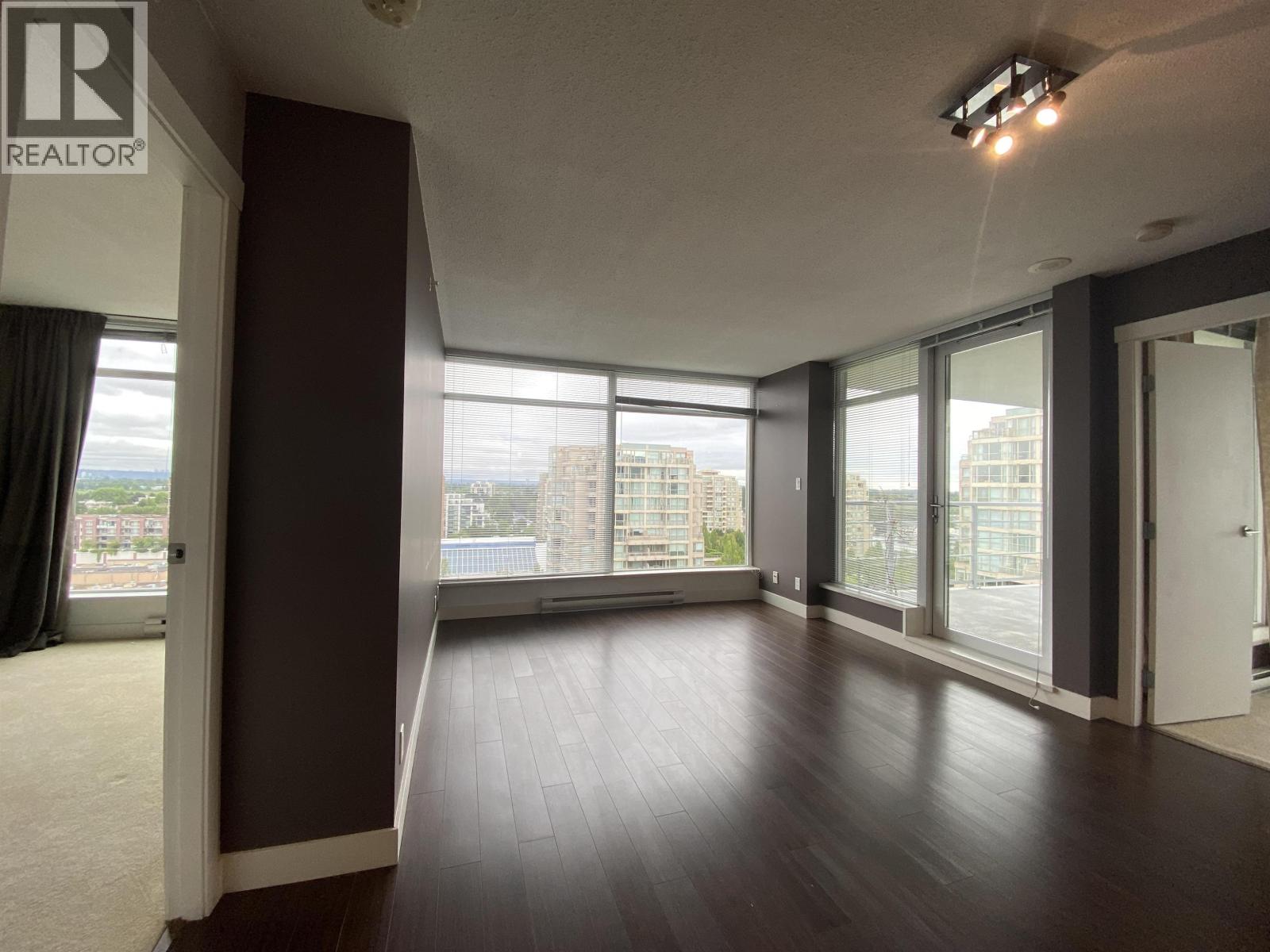 1606 8068 Westminster, Richmond, British Columbia  V6X 0C6 - Photo 3 - R3063813