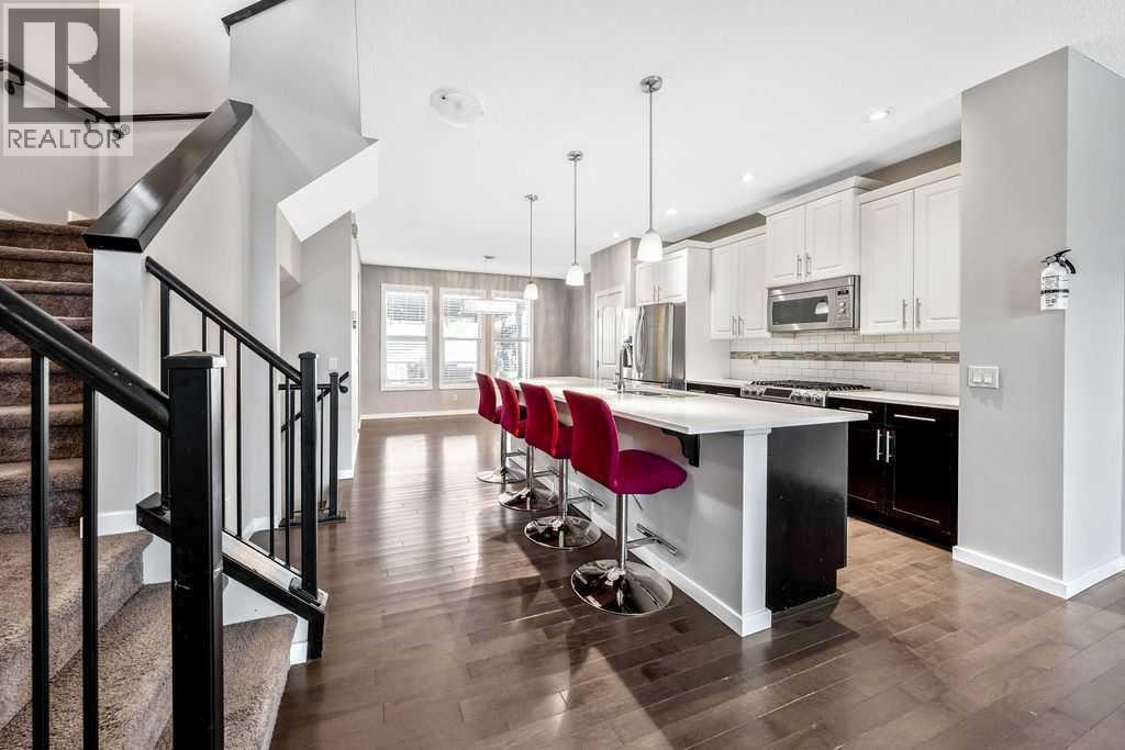37 Marquis Common Se, Calgary, Alberta  T3M 1N8 - Photo 4 - A2268059
