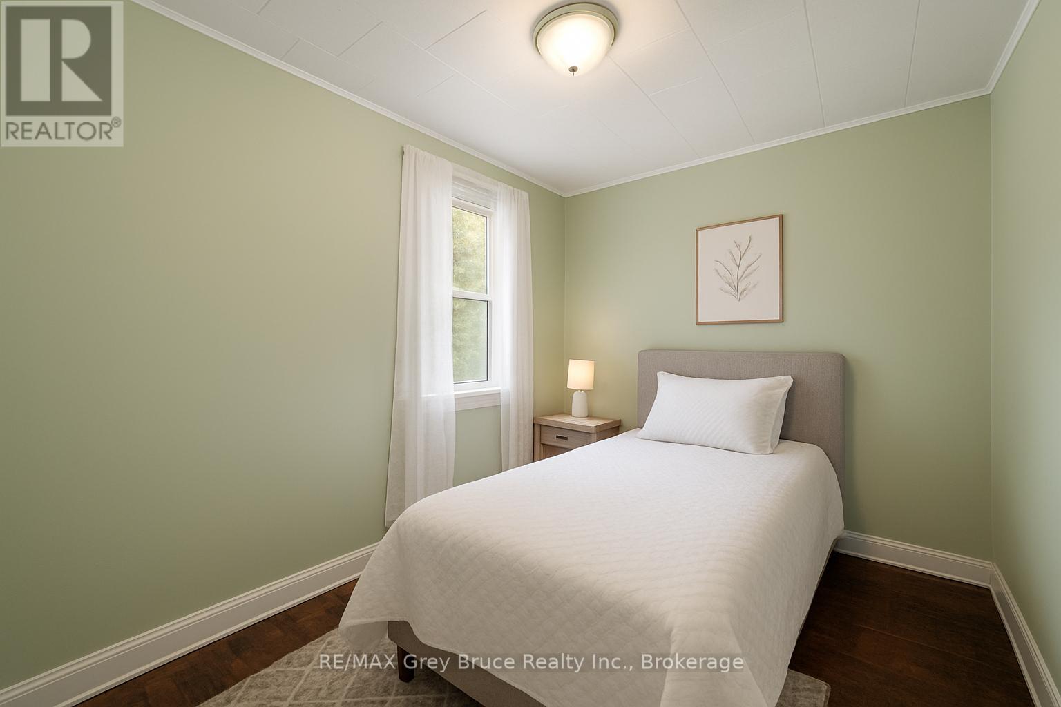 1582 9th Avenue E, Owen Sound, Ontario  N4K 3G3 - Photo 20 - X12478815