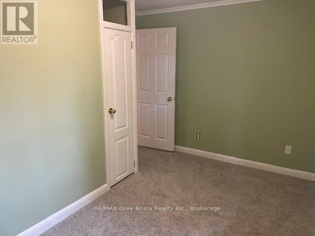 1582 9th Avenue E, Owen Sound, Ontario  N4K 3G3 - Photo 22 - X12478815