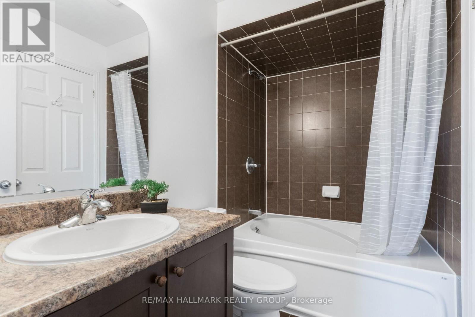 146 - 70 Edenvale Drive, Ottawa, Ontario  K2K 3N6 - Photo 25 - X12494560