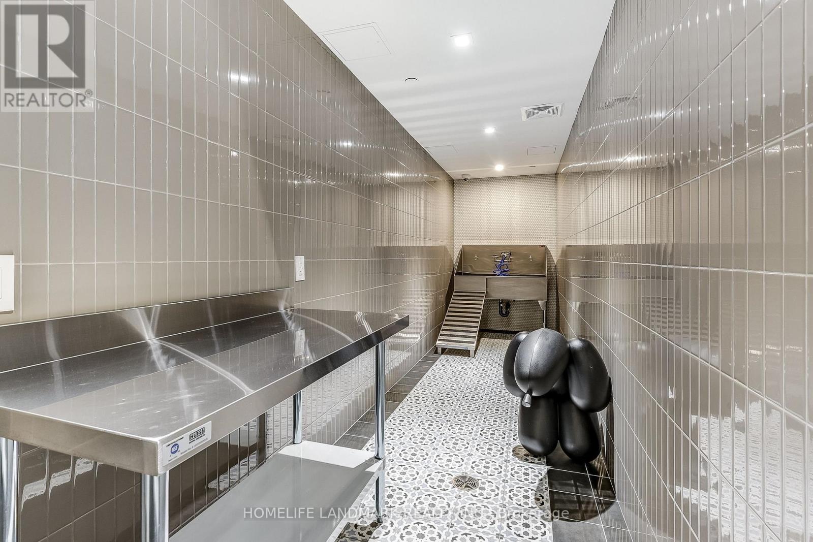 3625 - 28 Widmer Street, Toronto, Ontario  M5V 0T2 - Photo 4 - C12419281