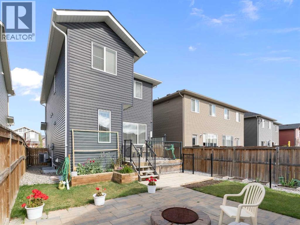 167 Fireside Drive, Cochrane, Alberta  T4C 0X4 - Photo 5 - A2258950