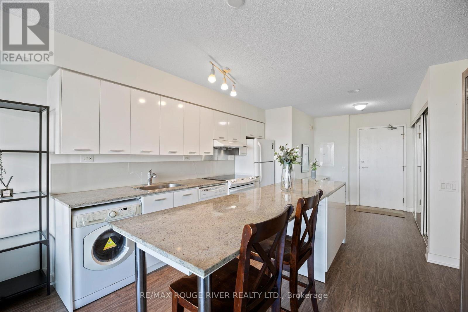 305 - 15 Singer Court, Toronto, Ontario  M2K 0B1 - Photo 9 - C12499424