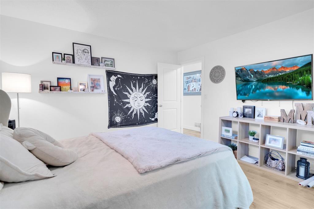 2042 Bowler Drive, Surrey, British Columbia  V4A 6S6 - Photo 8 - R3063211