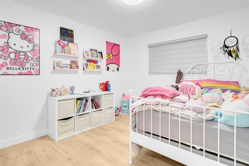 2042 Bowler Drive, Surrey, British Columbia  V4A 6S6 - Photo 13 - R3063211