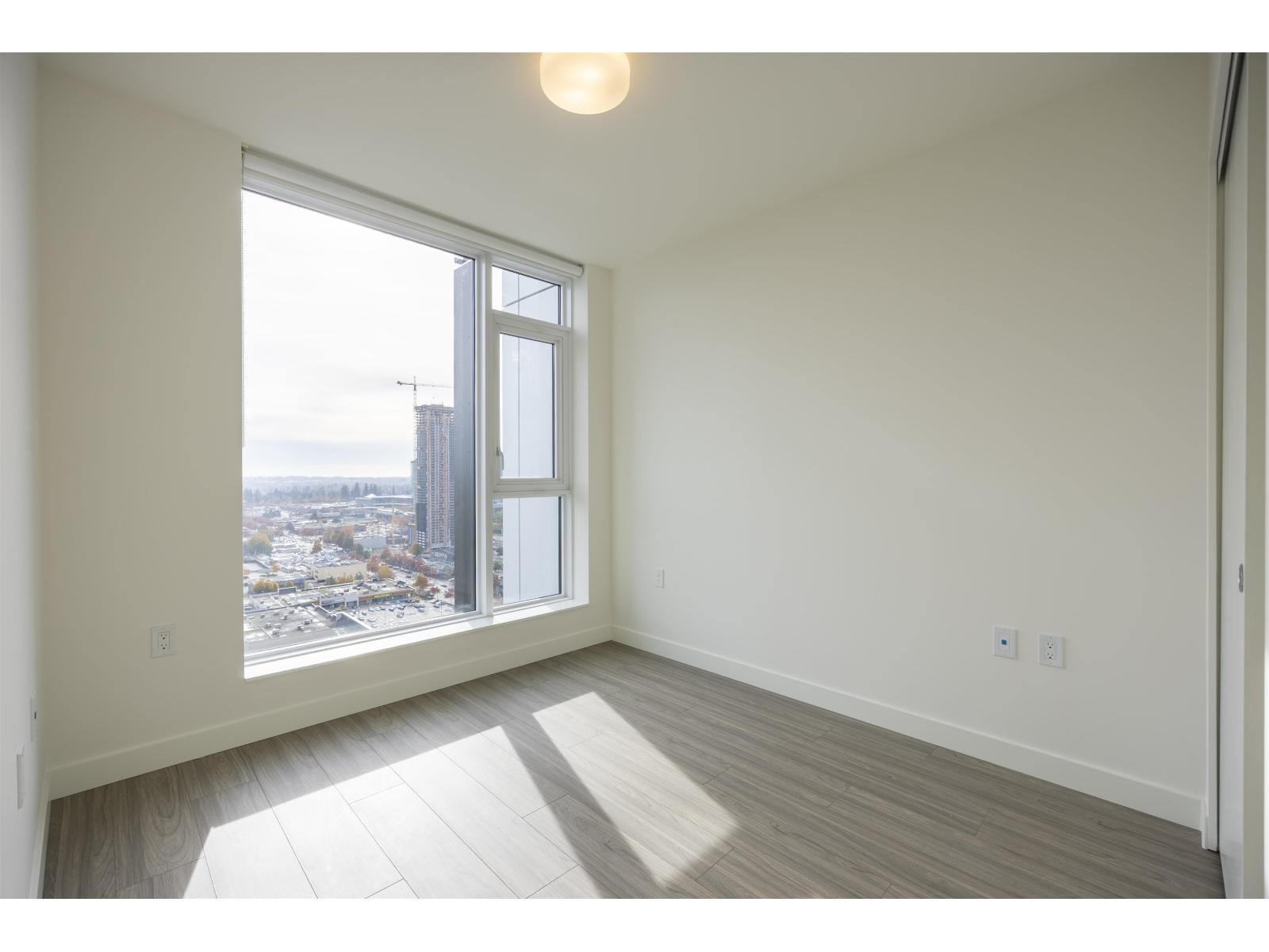 2302 13675 107a Avenue, Surrey, British Columbia V3T 0X2 - Photo 17 - R3063021