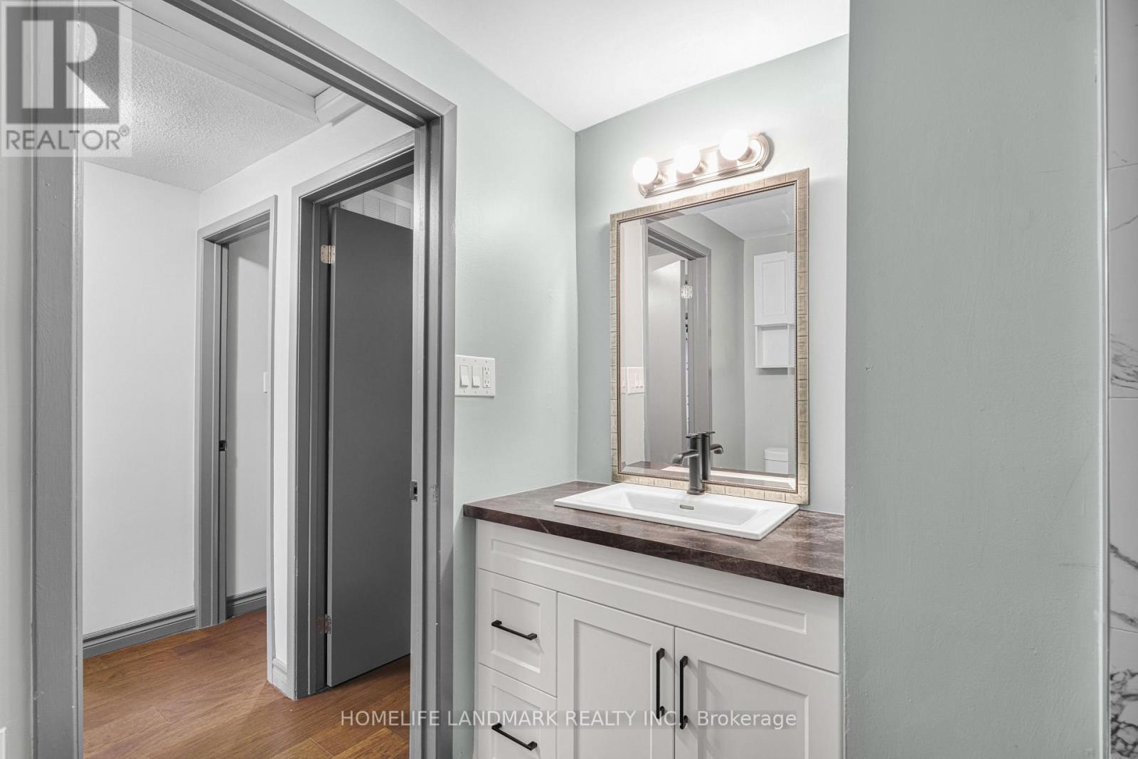 18 - 2185 Fairchild Boulevard, Burlington, Ontario  L7P 3P6 - Photo 26 - W12493932