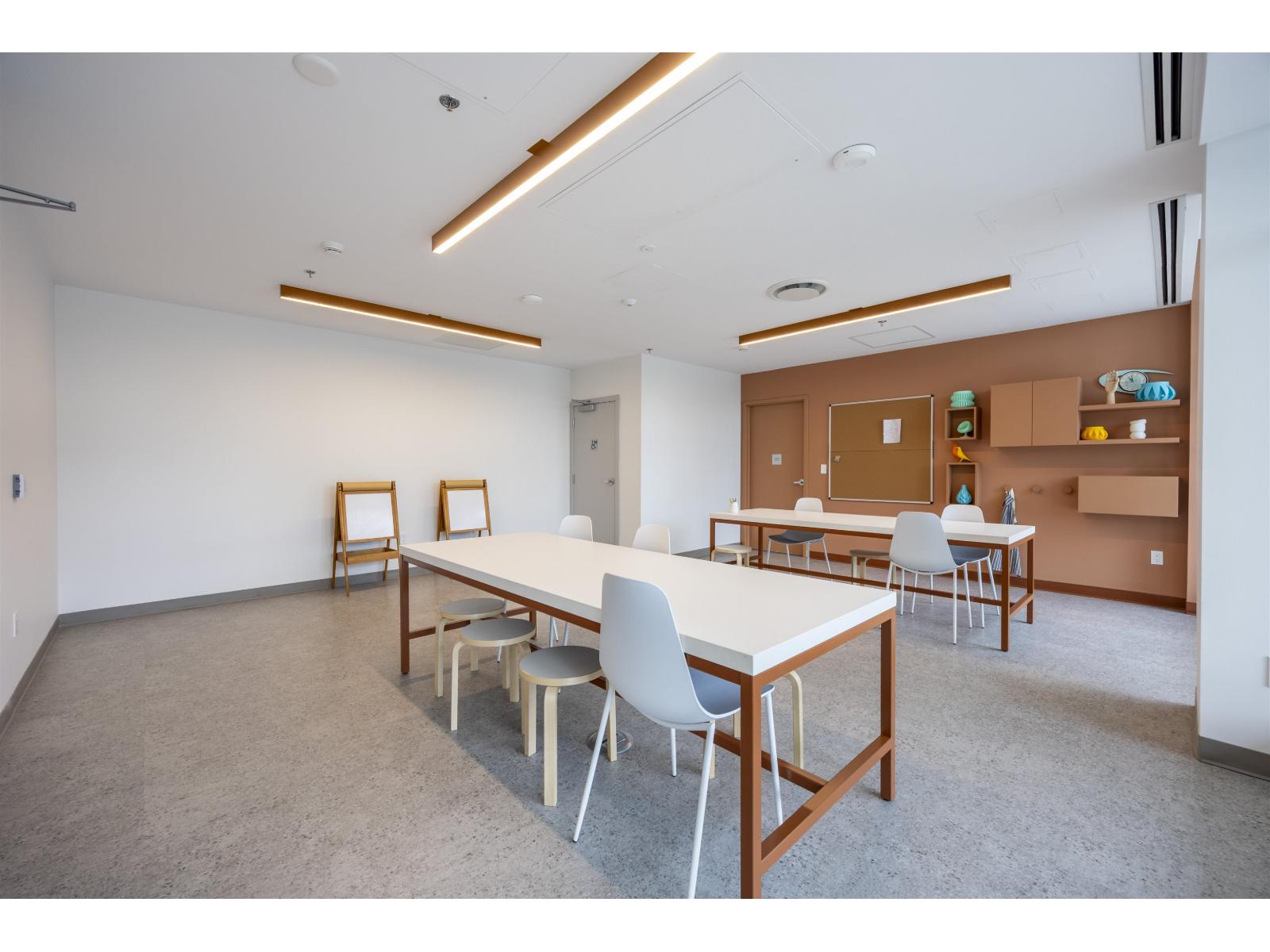 2302 13675 107a Avenue, Surrey, British Columbia V3T 0X2 - Photo 29 - R3063021