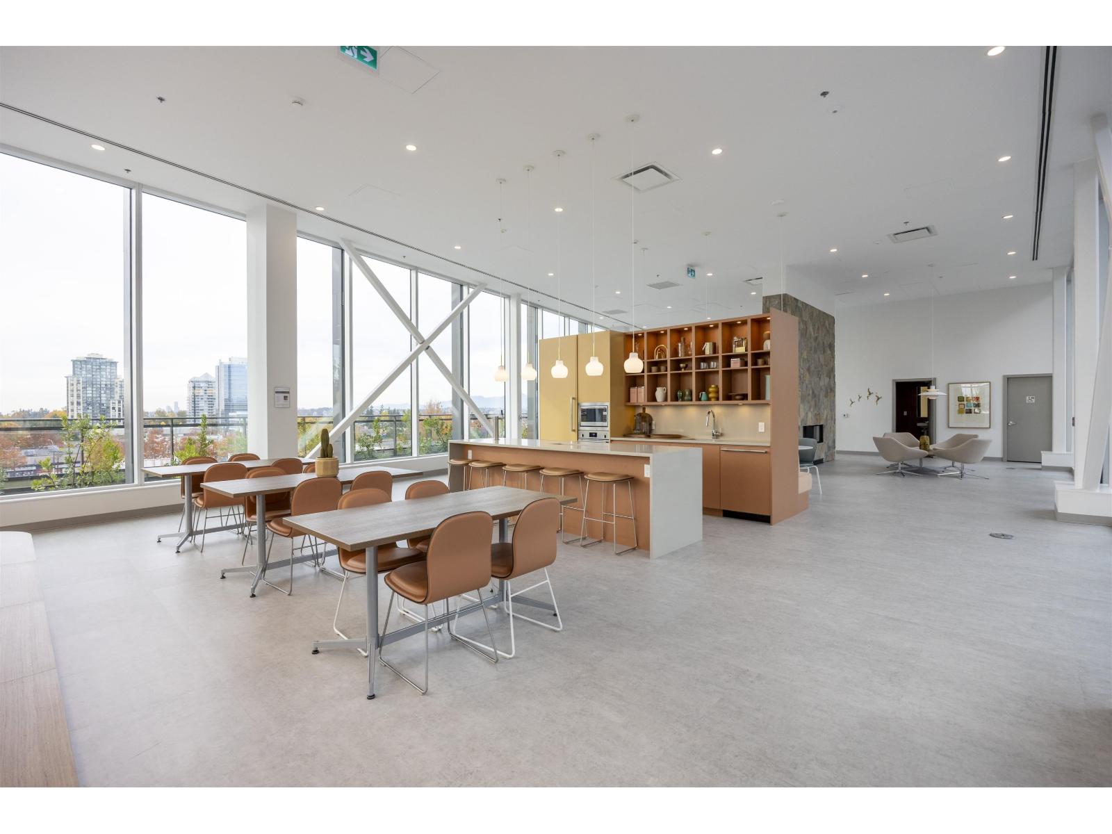 2302 13675 107a Avenue, Surrey, British Columbia V3T 0X2 - Photo 33 - R3063021