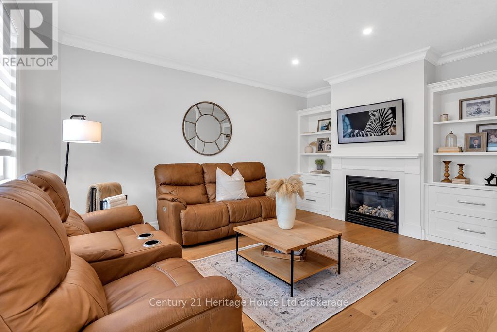 12 Oliver Crescent, Zorra (Thamesford), Ontario  N0M 2M0 - Photo 15 - X12499476