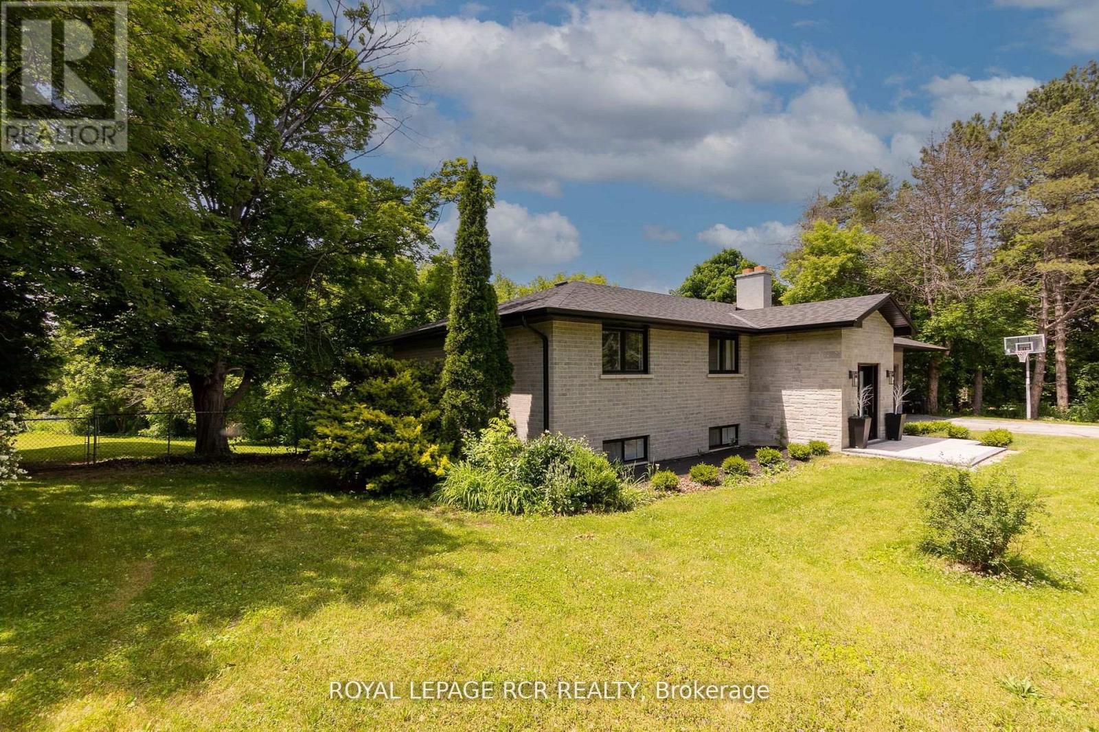 8 Cook Drive, King, Ontario  L7B 0E5 - Photo 34 - N12499386