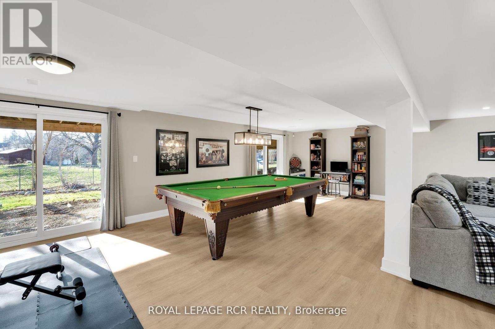 8 Cook Drive, King, Ontario  L7B 0E5 - Photo 8 - N12499386