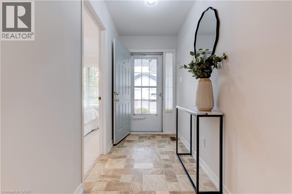 6 Village Drive, Smithville, Ontario  L0R 2A0 - Photo 11 - 40784886