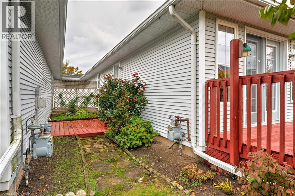 6 Village Drive, Smithville, Ontario  L0R 2A0 - Photo 41 - 40784886