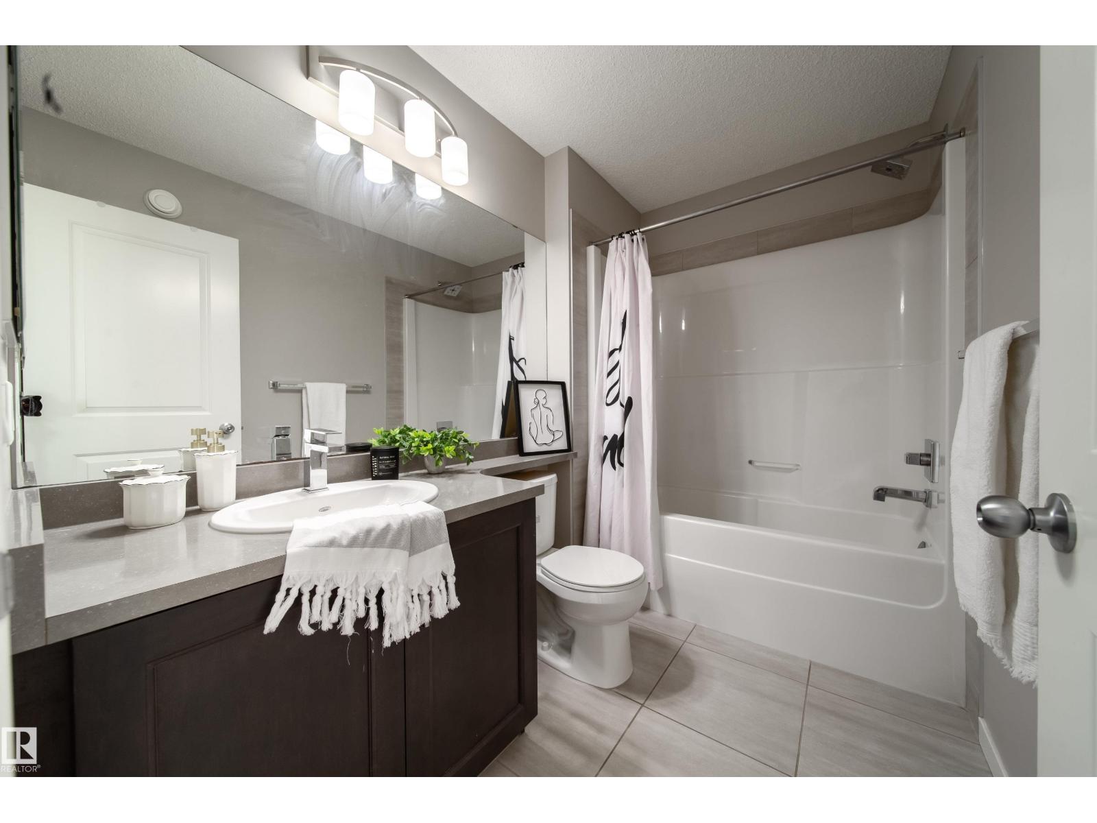 8409 24 Av Sw, Edmonton, Alberta  T6X 2G1 - Photo 12 - E4464010