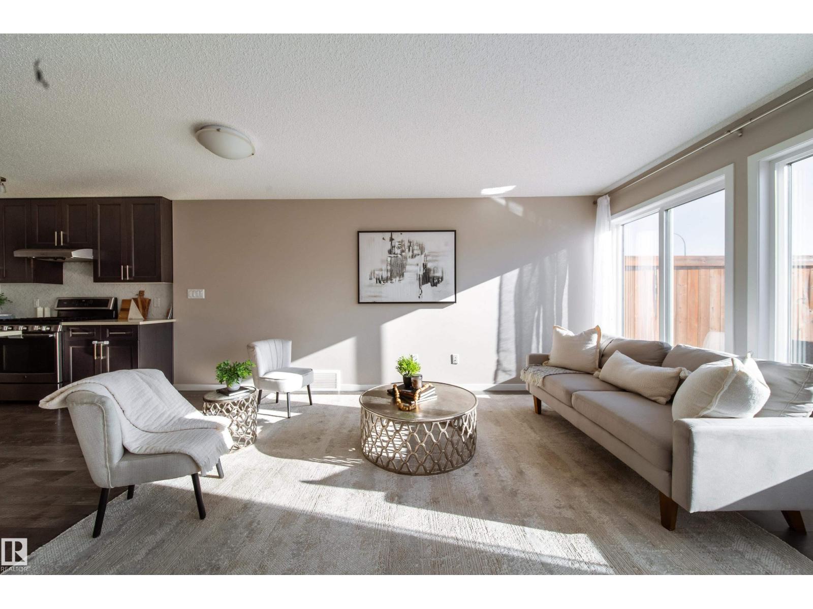 8409 24 Av Sw, Edmonton, Alberta  T6X 2G1 - Photo 3 - E4464010