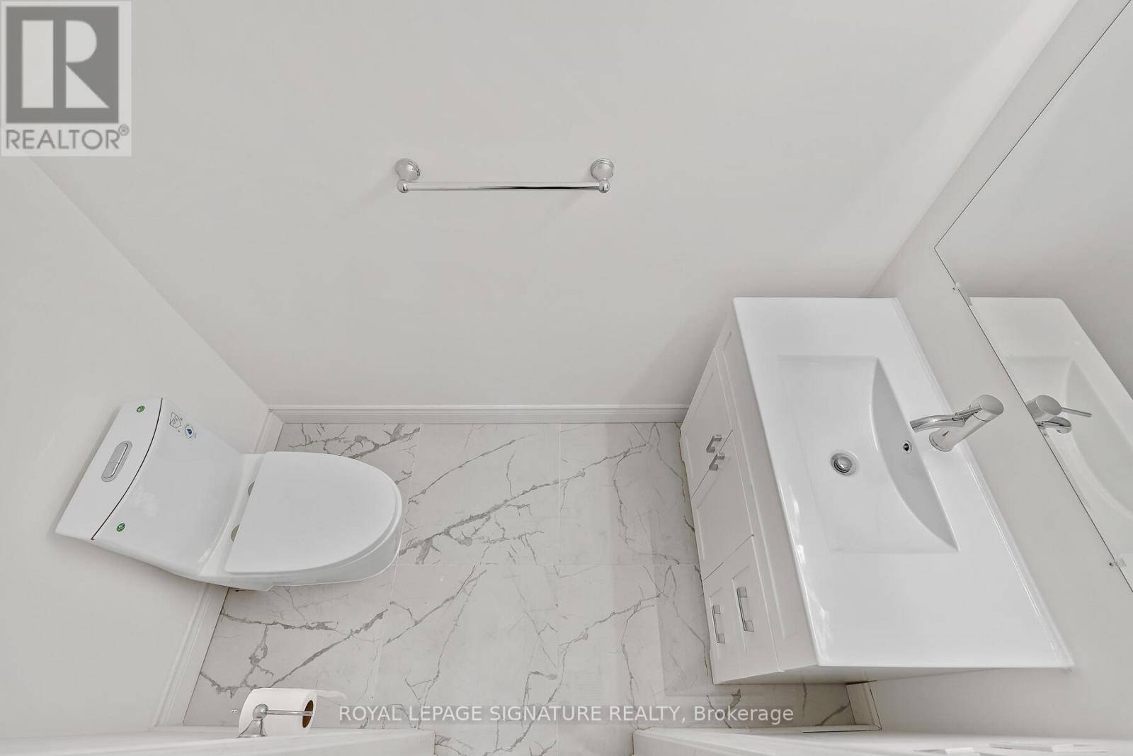 1130 Westview Terrace, Oakville, Ontario  L6M 3M1 - Photo 15 - W12499354