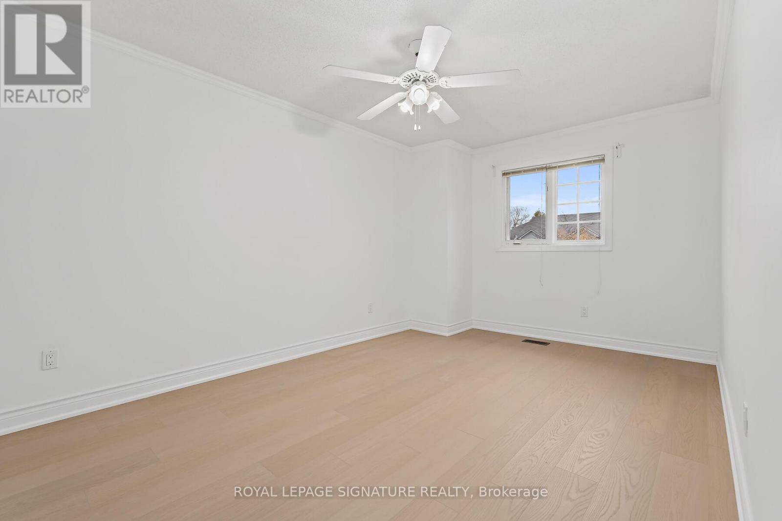 1130 Westview Terrace, Oakville, Ontario  L6M 3M1 - Photo 22 - W12499354