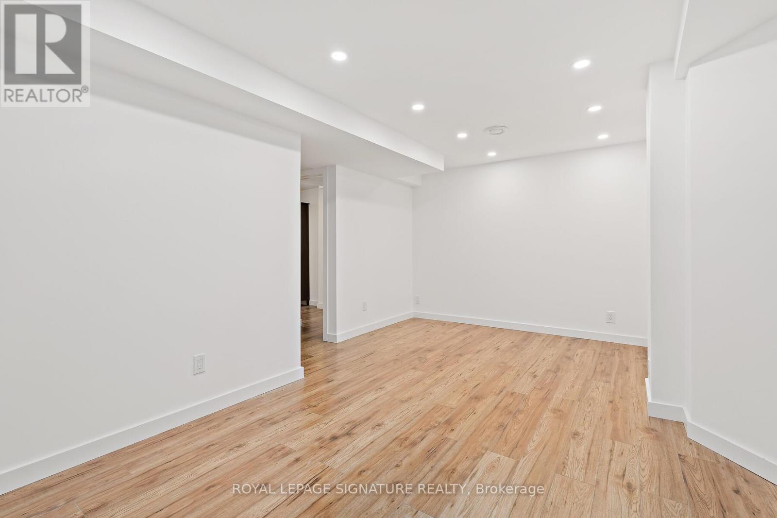 1130 Westview Terrace, Oakville, Ontario  L6M 3M1 - Photo 26 - W12499354