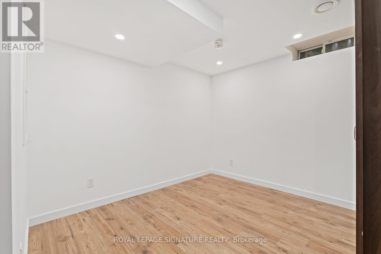 1130 Westview Terrace, Oakville, Ontario  L6M 3M1 - Photo 28 - W12499354