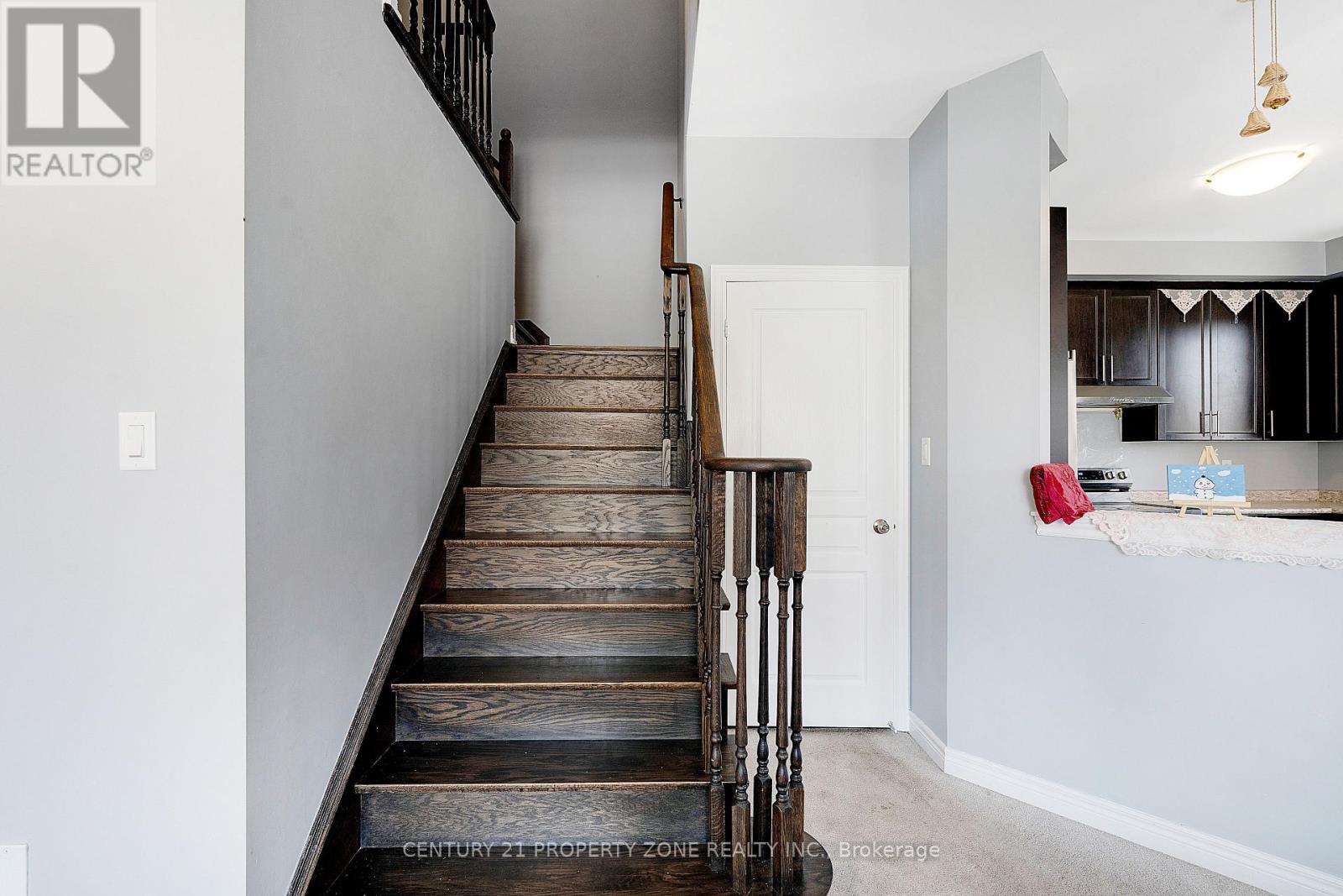 358 Robert Parkinson Drive, Brampton, Ontario  L7A 4C5 - Photo 10 - W12499372