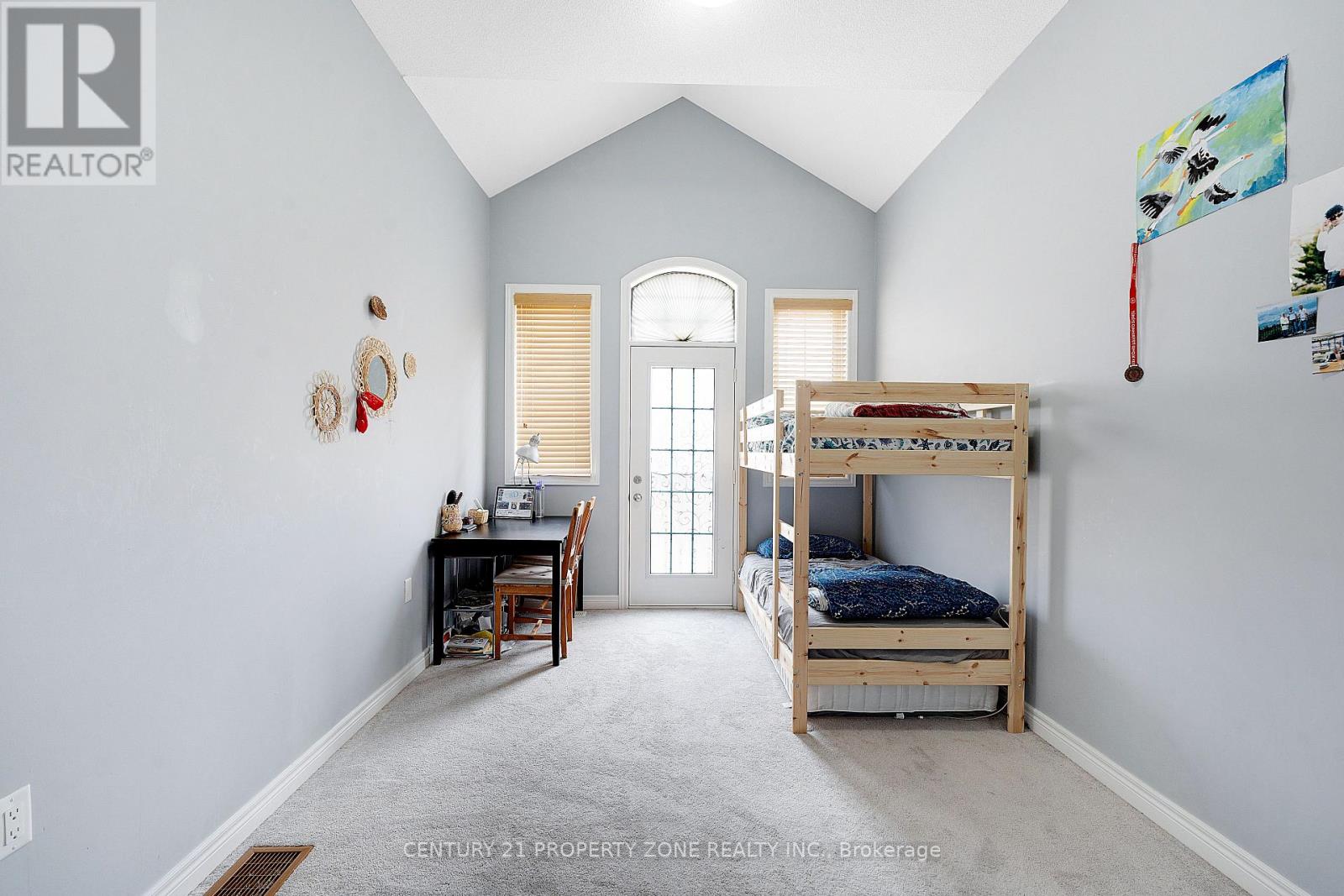 358 Robert Parkinson Drive, Brampton, Ontario  L7A 4C5 - Photo 15 - W12499372