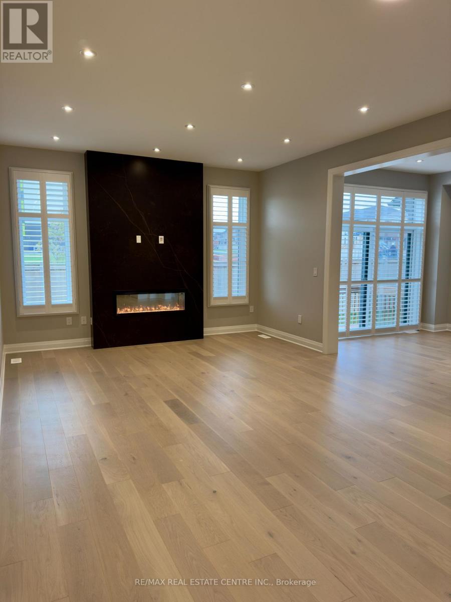 1216 Onyx Trail, Oakville, Ontario  L6H 7G1 - Photo 10 - W12499434