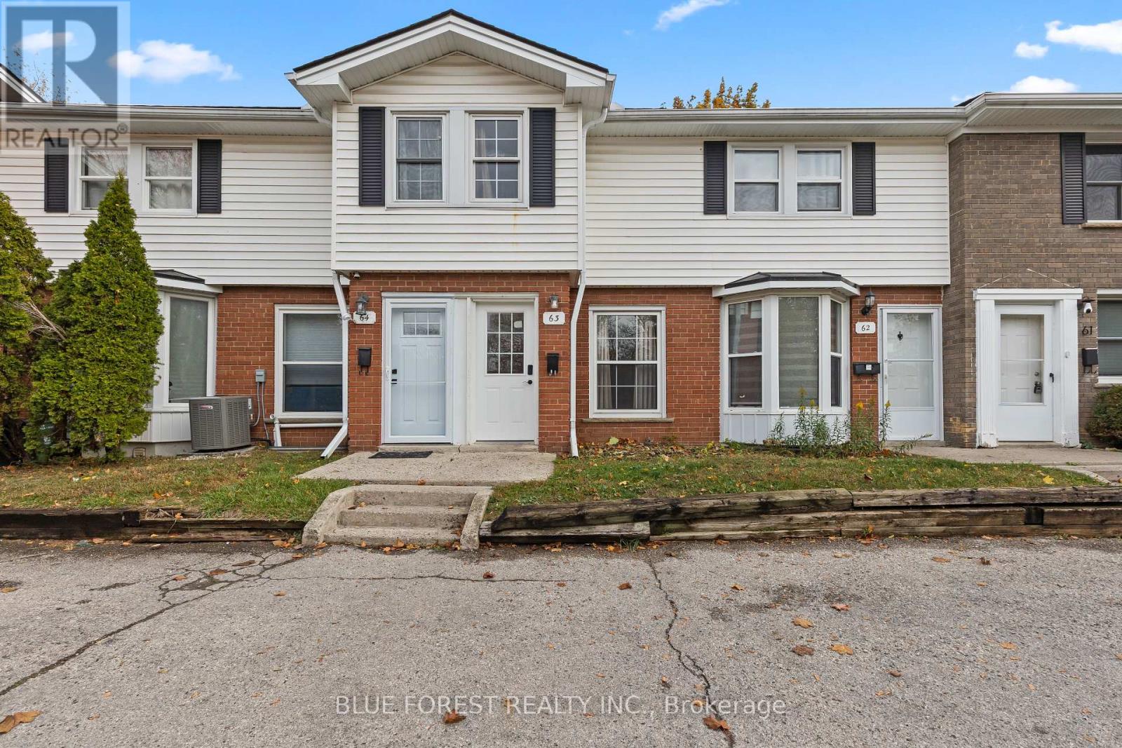 63 Arbour Glen Crescent, London East (East A), Ontario  N5Y 1Z9 - Photo 2 - X12499474