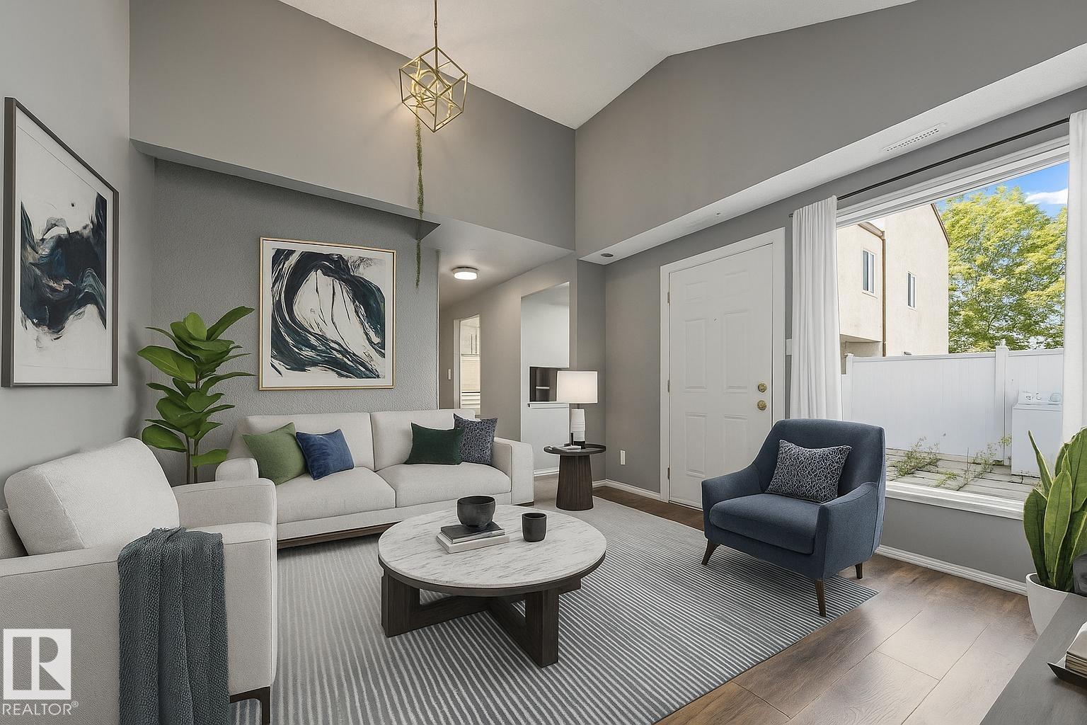 255 Lancaster Tc Nw, Edmonton, Alberta  T5X 5T6 - Photo 1 - E4464373