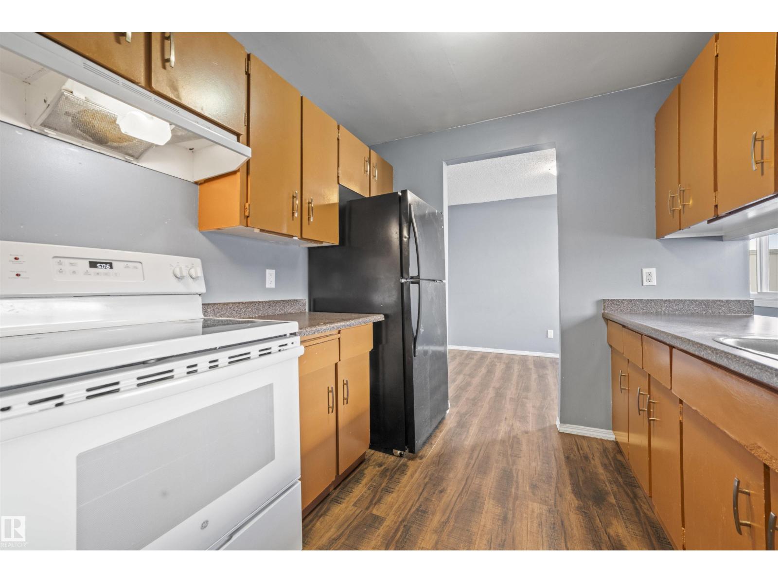 255 Lancaster Tc Nw, Edmonton, Alberta  T5X 5T6 - Photo 13 - E4464373