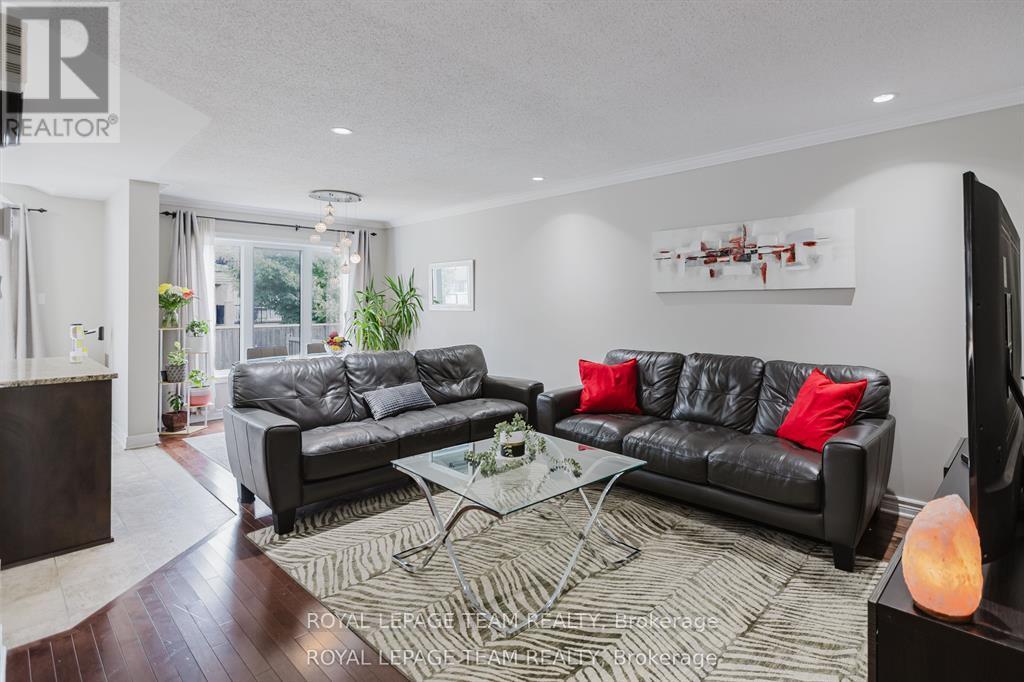 121 Mancini Way, Ottawa, Ontario  K2J 5X3 - Photo 10 - X12499444