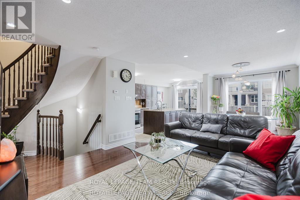 121 Mancini Way, Ottawa, Ontario  K2J 5X3 - Photo 8 - X12499444