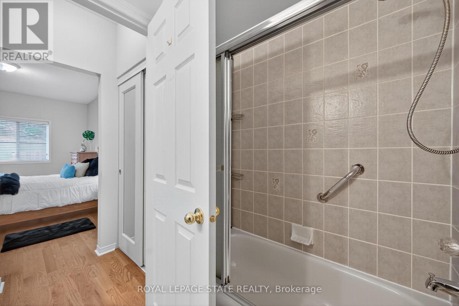 33 - 213 Nash Road S, Hamilton (Greenford), Ontario  L8K 6S2 - Photo 26 - X12499398