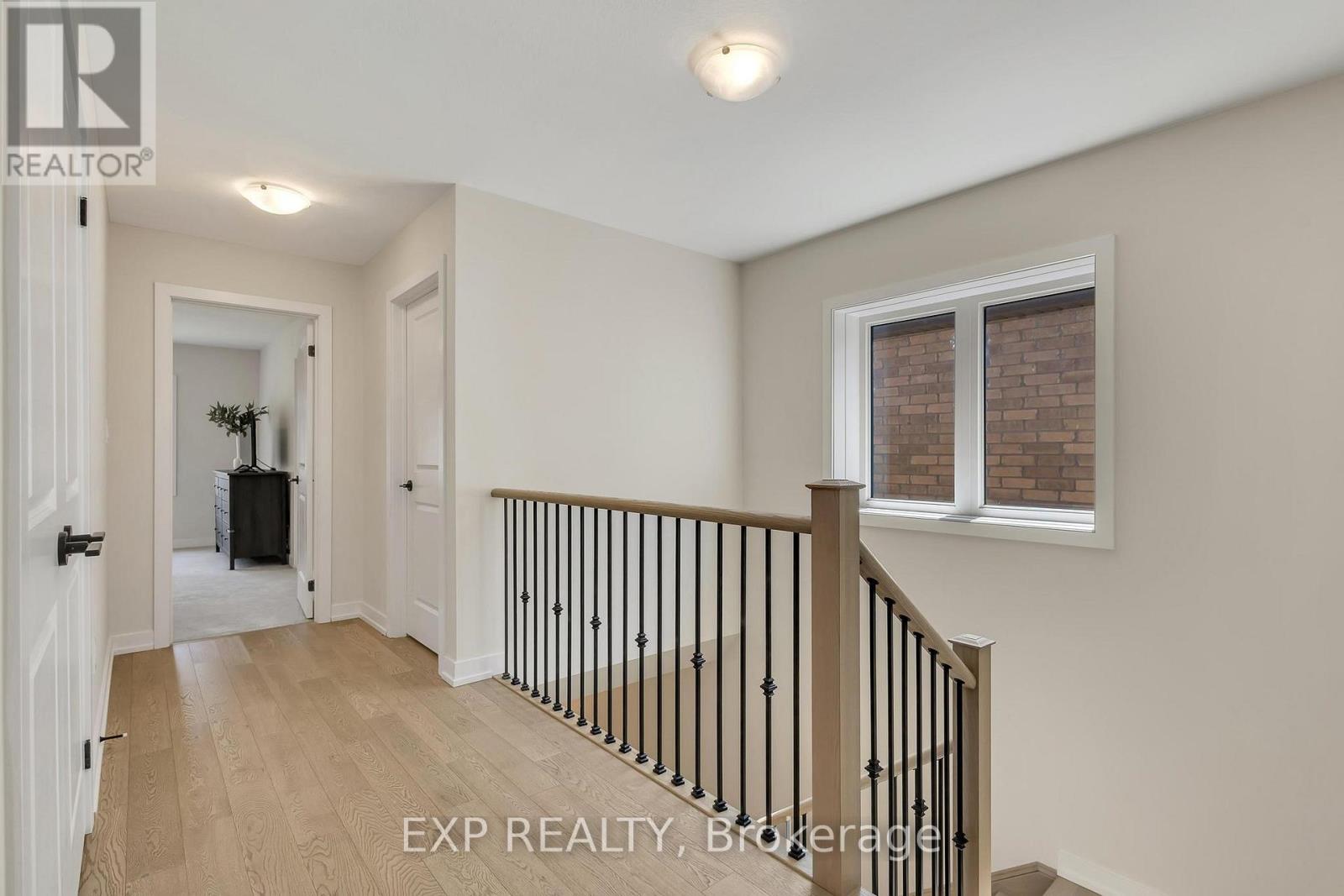 6 Sundin Drive, Haldimand, Ontario  N3W 0H1 - Photo 16 - X12499412