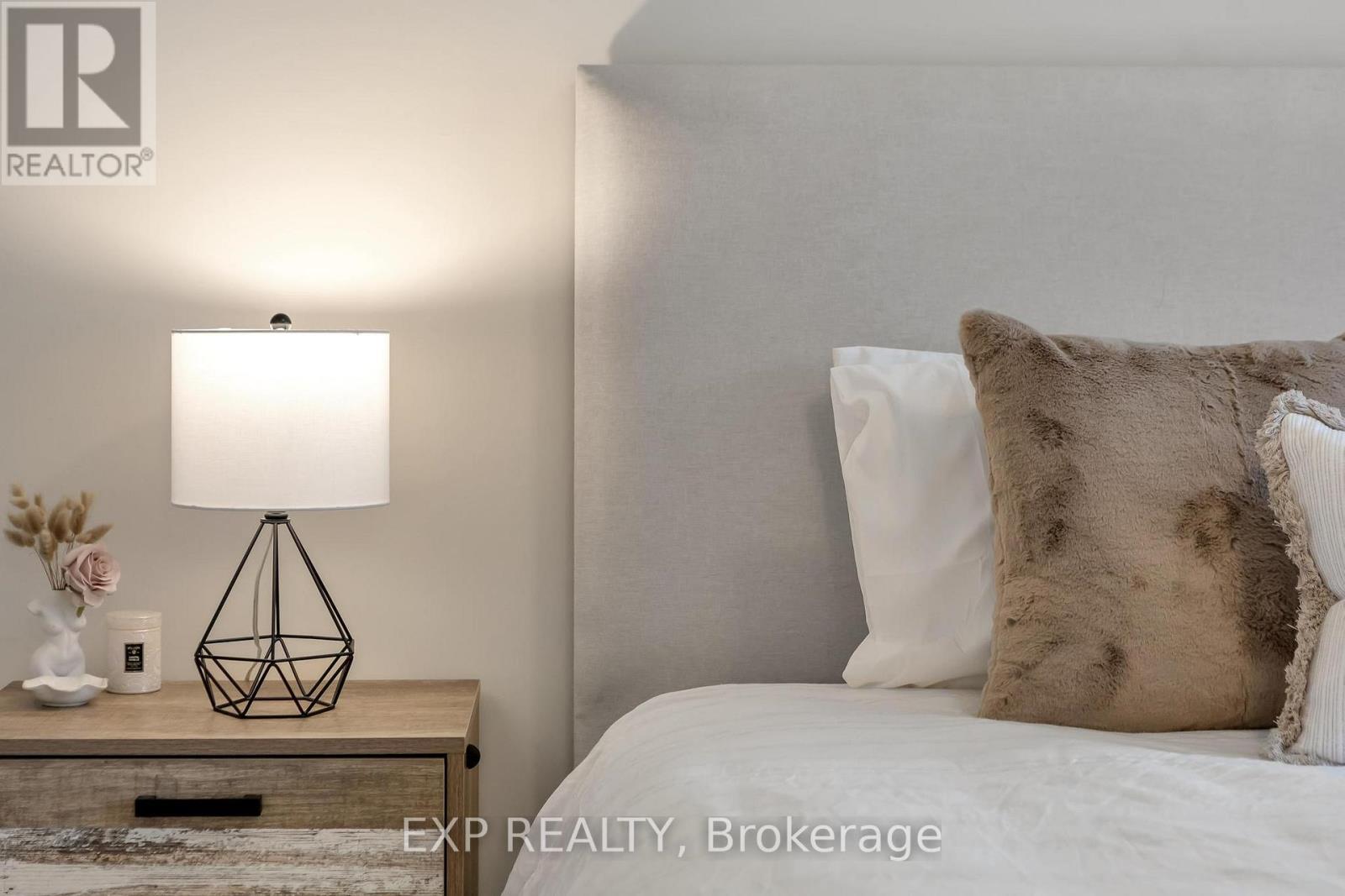 6 Sundin Drive, Haldimand, Ontario  N3W 0H1 - Photo 28 - X12499412