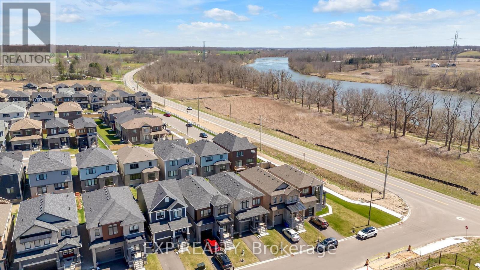 6 Sundin Drive, Haldimand, Ontario  N3W 0H1 - Photo 37 - X12499412