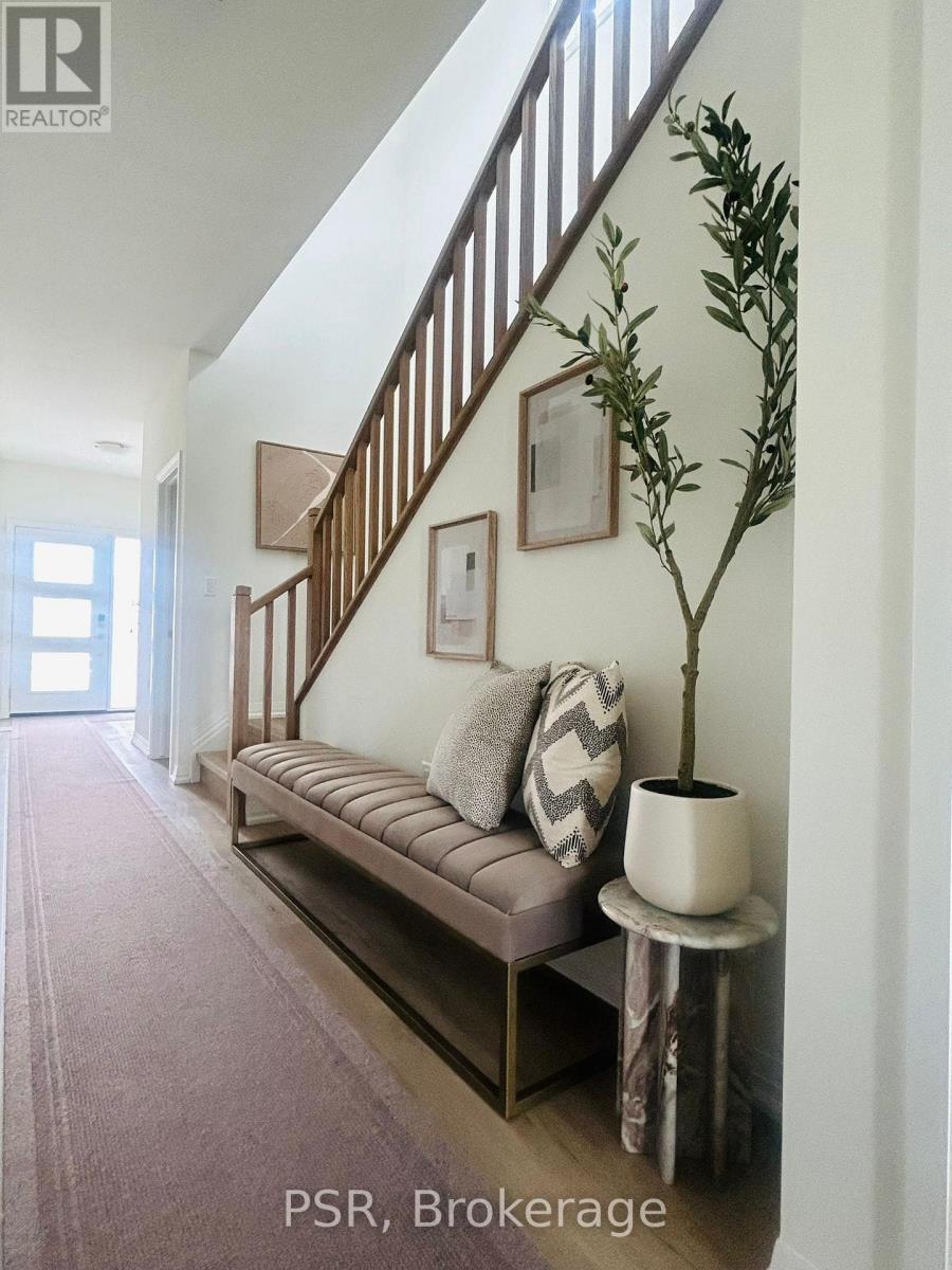 82 Acacia Road, Pelham (Fonthill), Ontario  L0S 1E1 - Photo 10 - X12499418