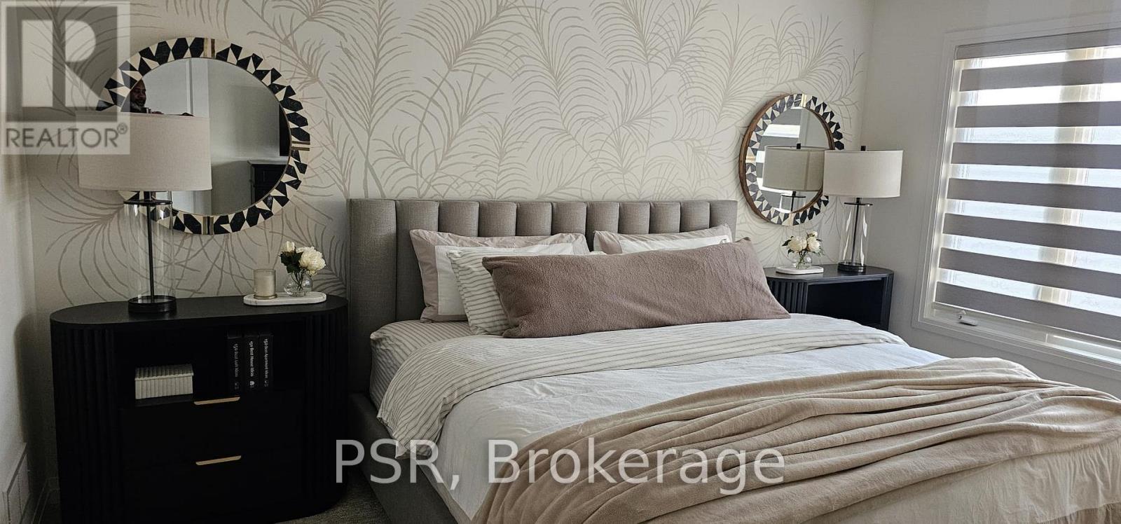 82 Acacia Road, Pelham (Fonthill), Ontario  L0S 1E1 - Photo 19 - X12499418