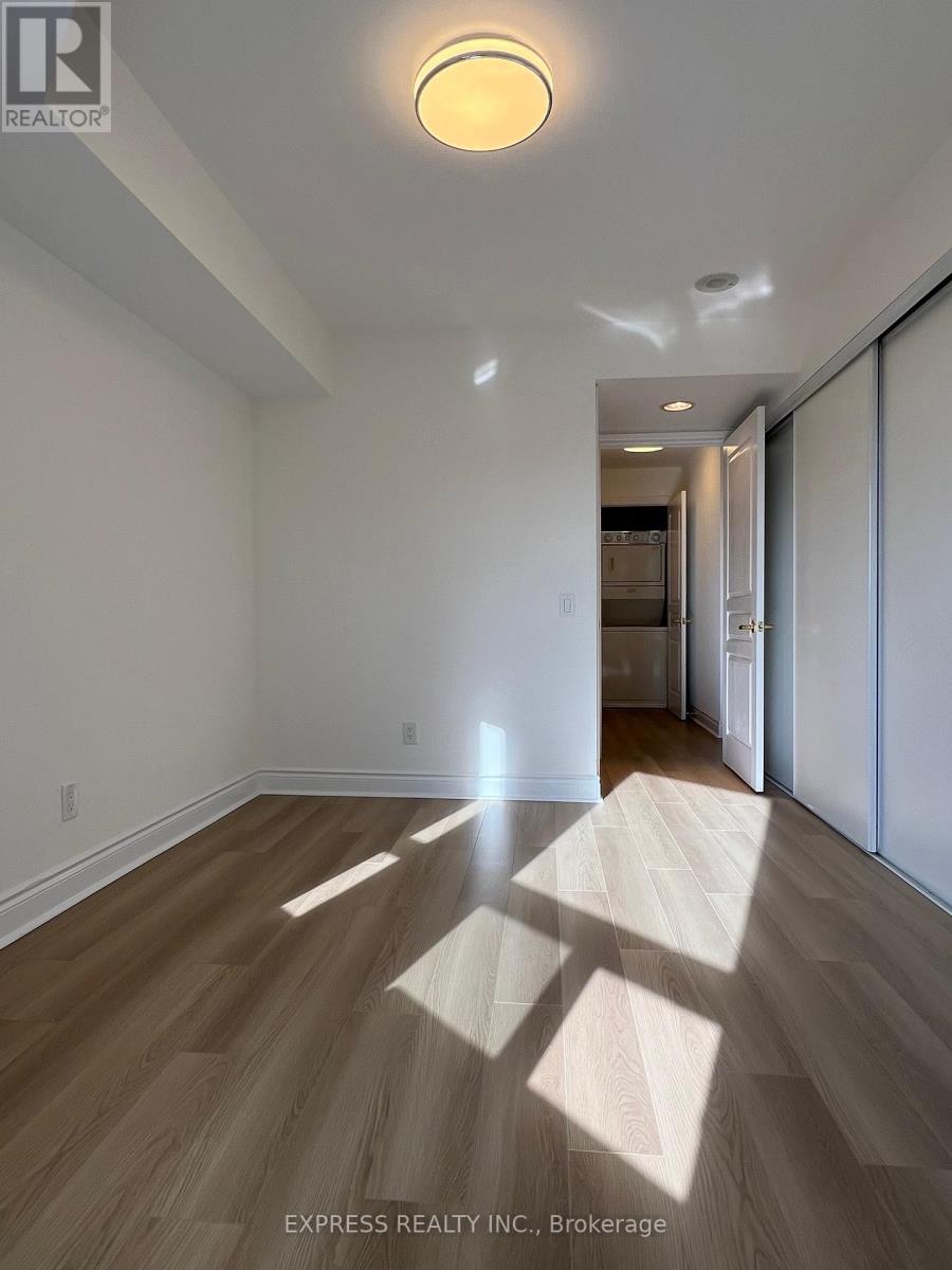 1024 - 15 Northtown Way, Toronto (Willowdale East), Ontario  M3N 7A2 - Photo 10 - C12499446