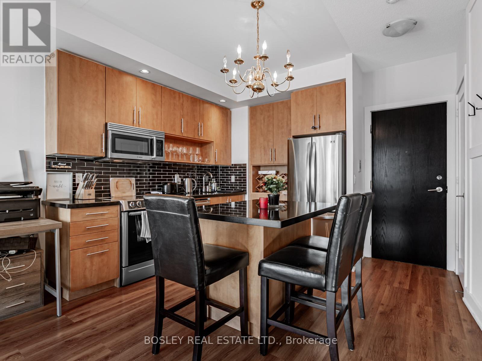 2410 - 120 Homewood Avenue, Toronto, Ontario  M4Y 2J3 - Photo 3 - C12499466