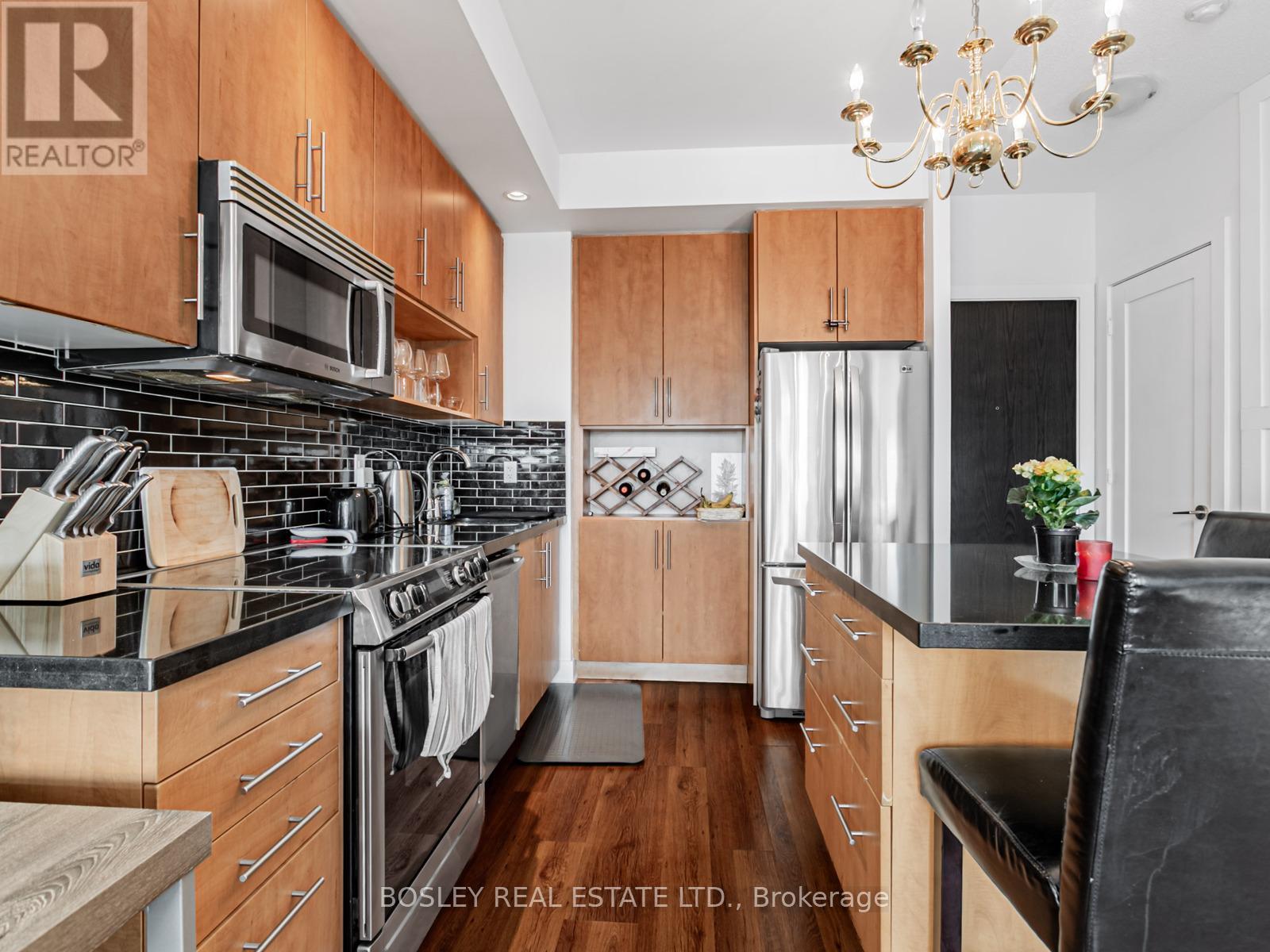 2410 - 120 Homewood Avenue, Toronto, Ontario  M4Y 2J3 - Photo 9 - C12499466