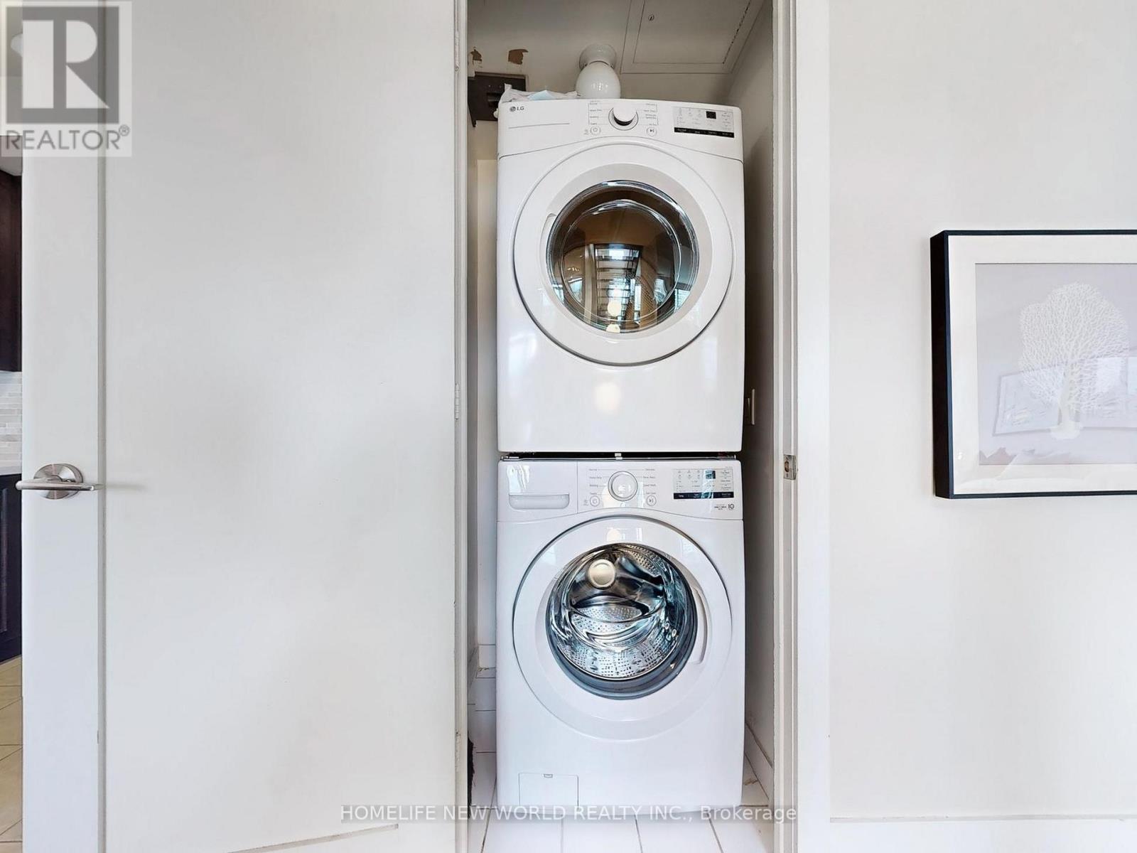 621 - 120 Homewood Avenue, Toronto (North St. James Town), Ontario  M4Y 2J3 - Photo 17 - C12499496